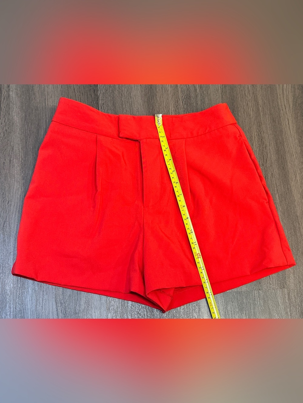 Bright Red Bold High Rise Tailored Dress Shorts Pleated Stretch Size 8 - Picture 4 of 9